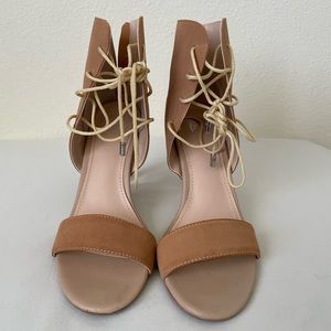 Victorias Secret heels size 6.5